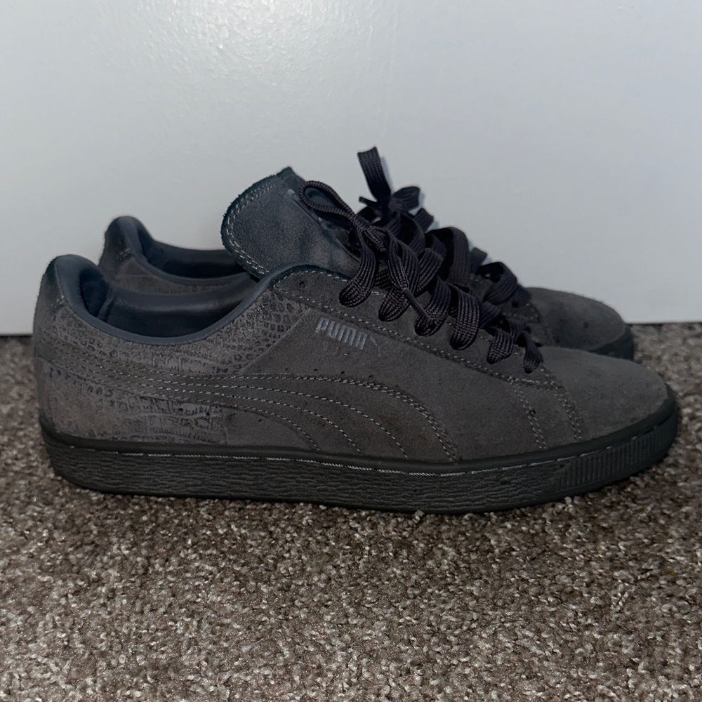 Puma Men's Low-Profile Suede Sneakers - Black